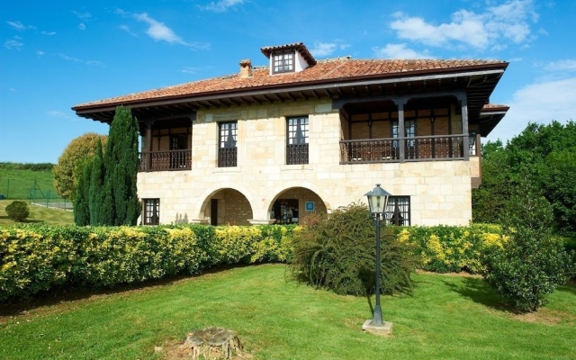 Hotel Siglo XVIII вид на фасад