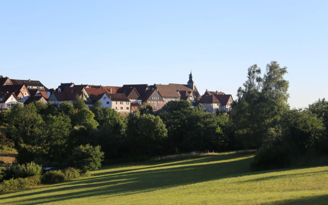 Am Dohlenberg + Steintisch