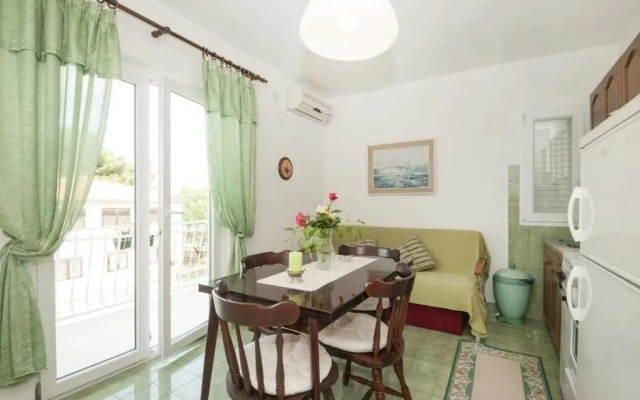 Apartments Sreca - 150m from beach
