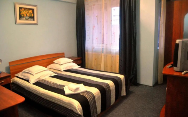 Hotel Delaf