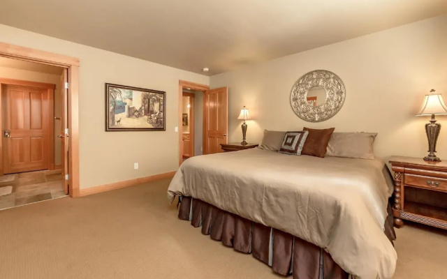 Roslyn Hideaway