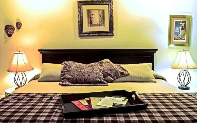 Ochenta Y Dos an urban bed & breakfast