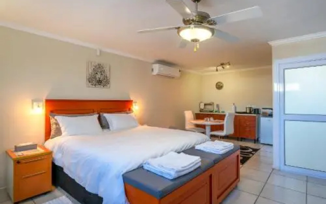 Pro Moni's Guesthouse