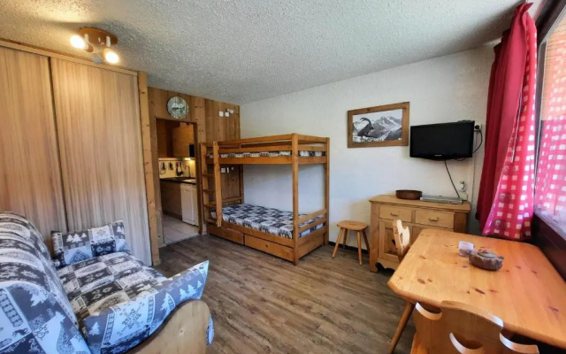 Appartement Les Menuires, 1 pièce, 3 personnes - FR-1-452-289