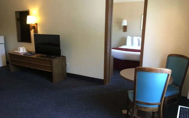 Americas Best Value Inn & Suites - Fort Collins East / I-25