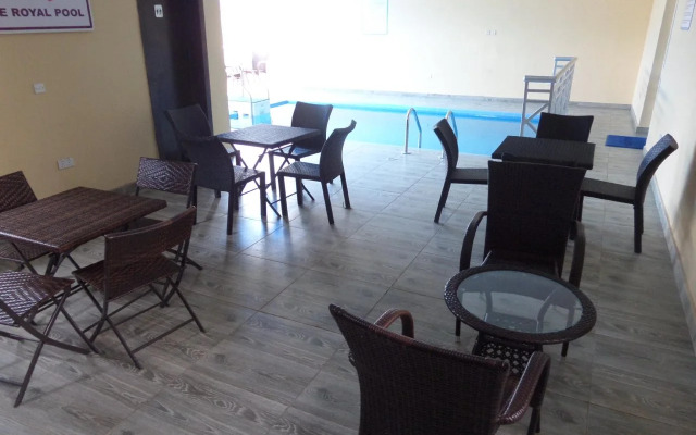 Отель Providence Suites