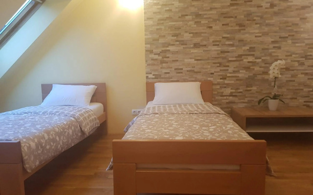 Turisticna Kmetija Kaloh