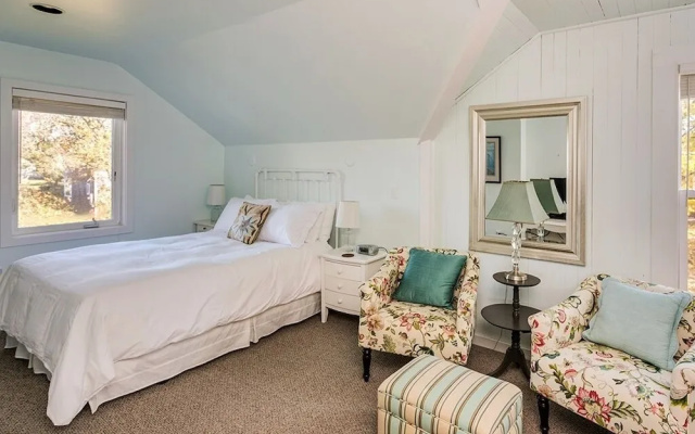 Tarry By The Sea 4 Bedroom Home