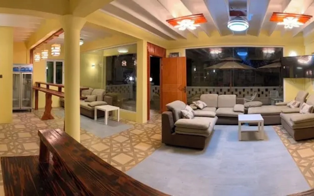 Luna lodge