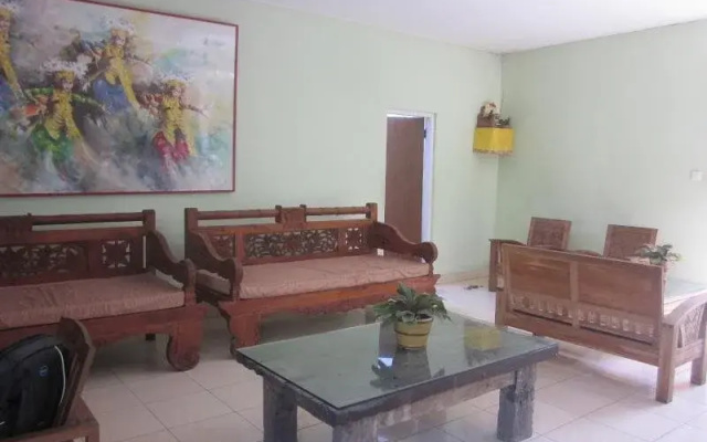 Rita Hotel