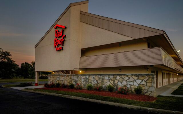Отель Red Roof Inn Columbus West - Hilliard вид на фасад