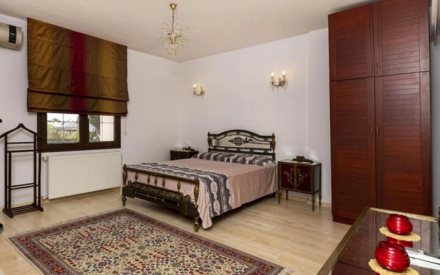 Villa With Private Pool in the Heart of Bodrum