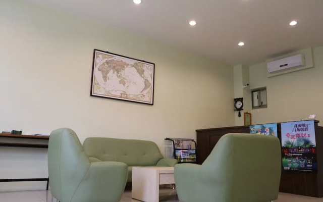 HeFeng B&B