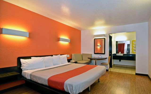Motel 6 Fairfield, CA - Napa Valley