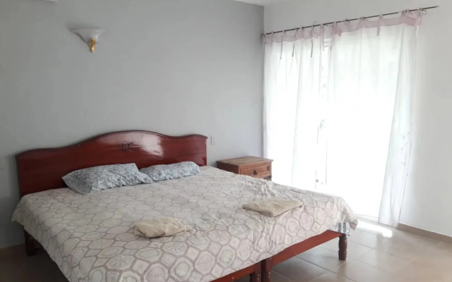 OYO Hotel Cedros & Spa