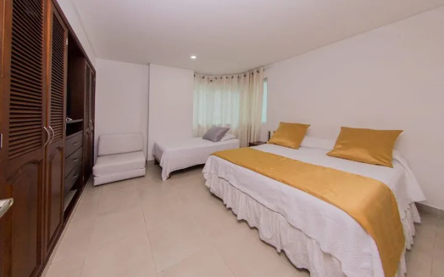 Apartamentos Laguito - Frente al Lago