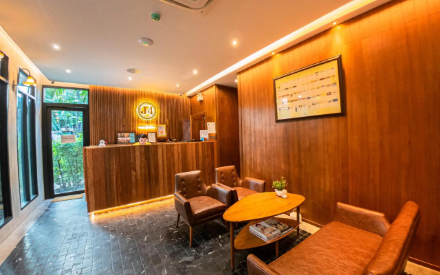 J4 Hotel Samui