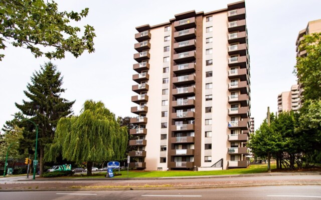 Отель Executive Suites in Burnaby Канада, Бурнаби - отзывы, цены и фото номеров - забронировать отель Executive Suites in Burnaby онлайн вид на фасад