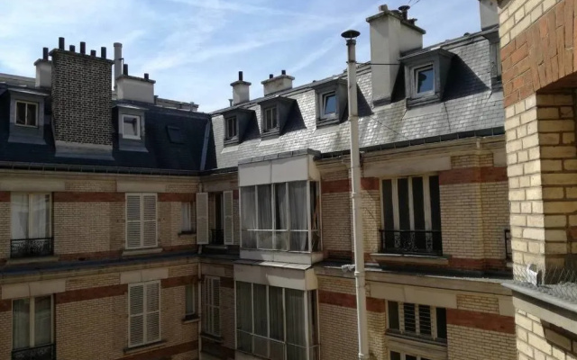 Appartement 2-chalgrin Paris