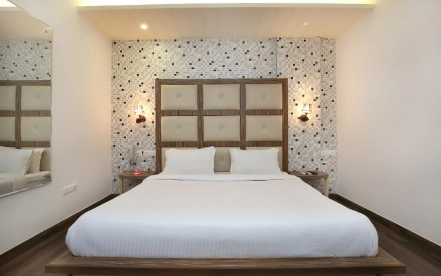 OYO 8277 Tricity Relax Inn