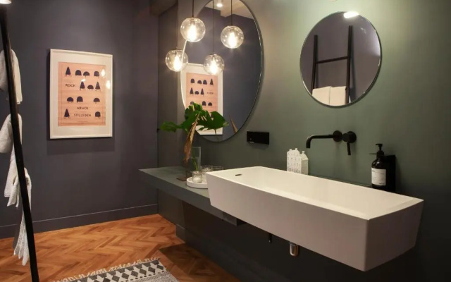 suite no 7