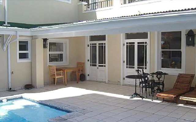 Craigrownie Guest House