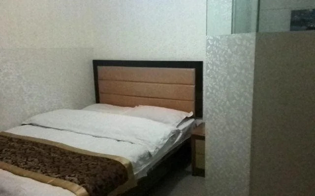 Mengquan Hotel