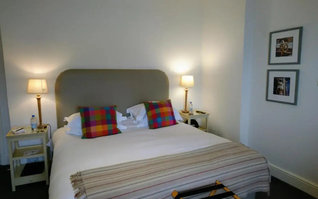 Cary Arms & Spa
