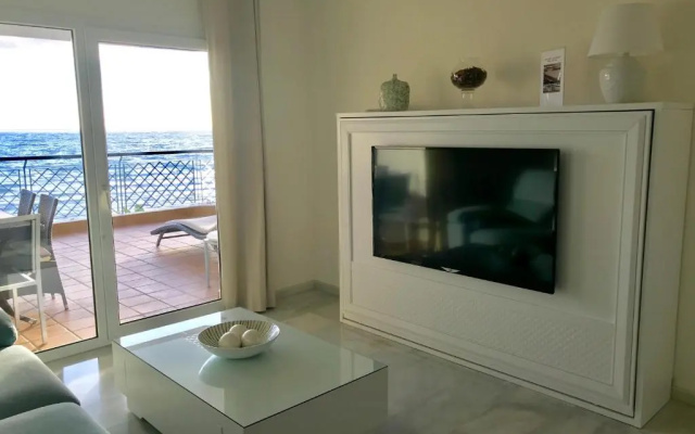 MI CAPRICHO C16 Beachfront Apartment