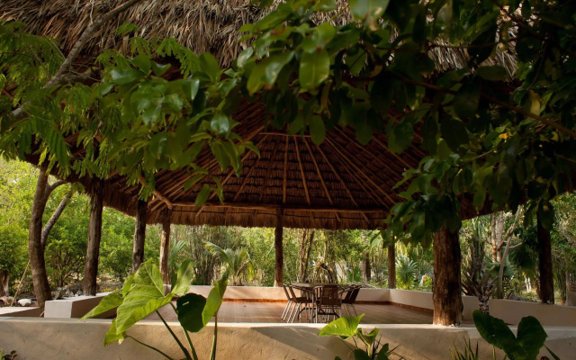Casa Cenote Popol Vuh