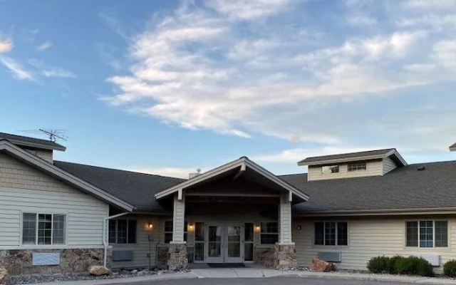 Red Rock Lodge