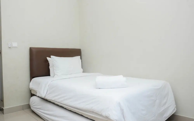 Cozy Stay Studio at Springlake Summarecon Apartment