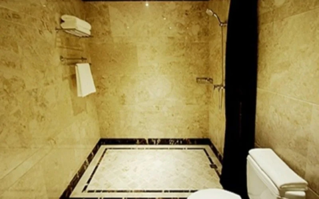 California Hotel