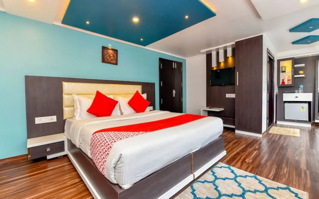 Oyo 24725 Houseboat Royal River 4bhk