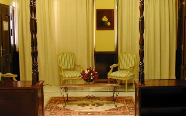 Hotel Las Acacias