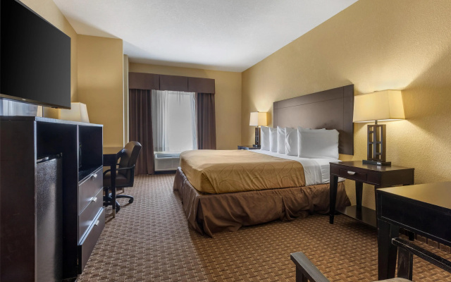 Best Western Bastrop Pines Inn