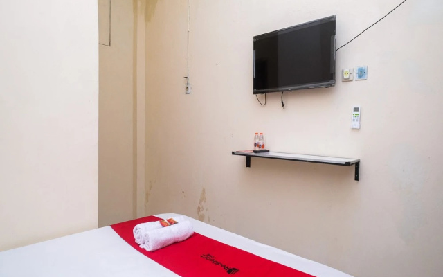 RedDoorz Near Plaza Ambarrukmo Yogyakarta(RedDoorz near Plaza Ambarrukmo Yogyakarta)