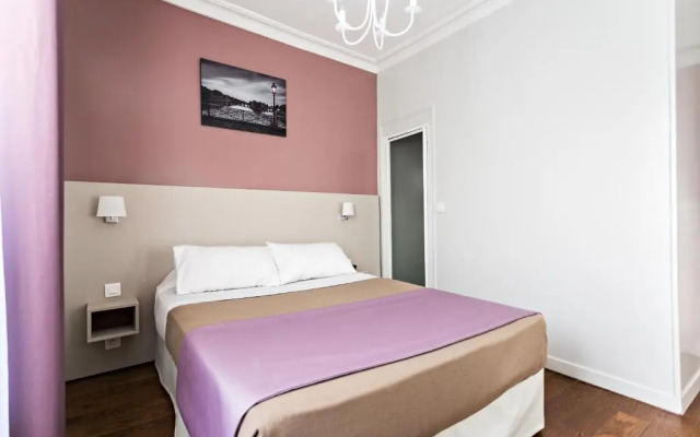 Modern Hotel