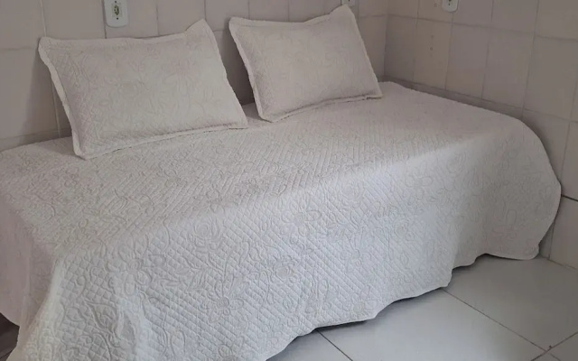 pousada da tia Lúcia-Loft Rosa Amarela