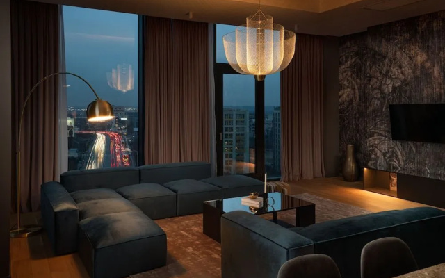 VISIONAPARTMENTS Nicolae Caramfil