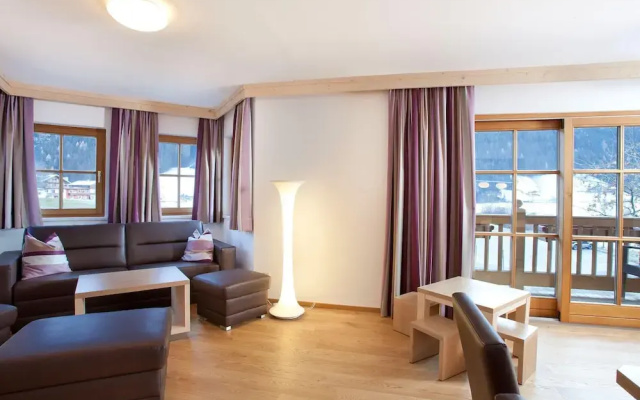 Apartment in Wald im Pinzgau Near the ski Lifts