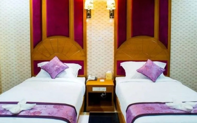 Jing Lone Hotel