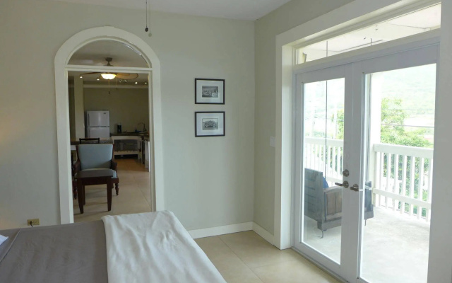 Two Sandals – A Boutique Hotel