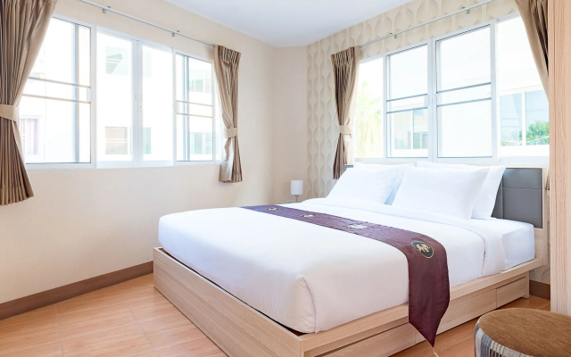 Orawan Suites