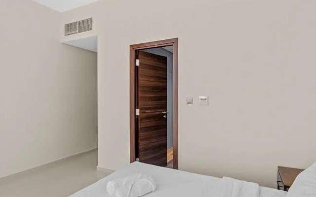 Modern 3BR townhouse in Damac Hills 2