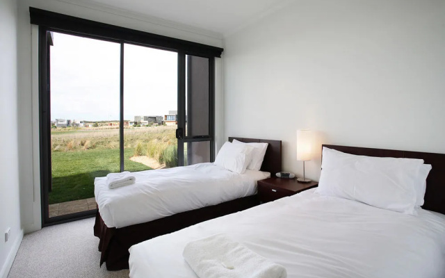 Retreats Victoria