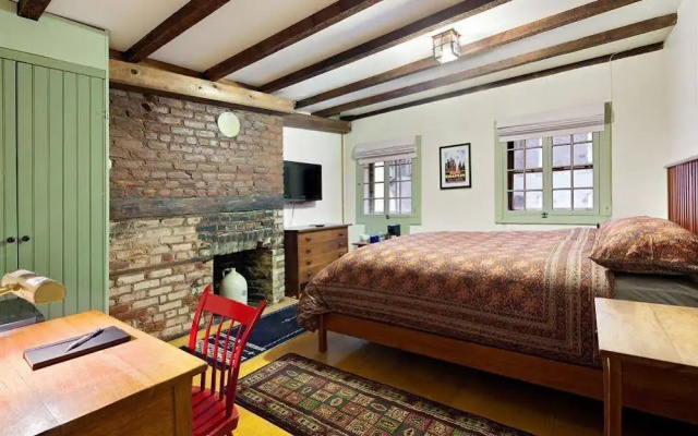 The Canal Park Inn