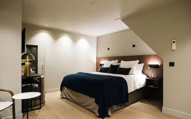Hotel BLINK