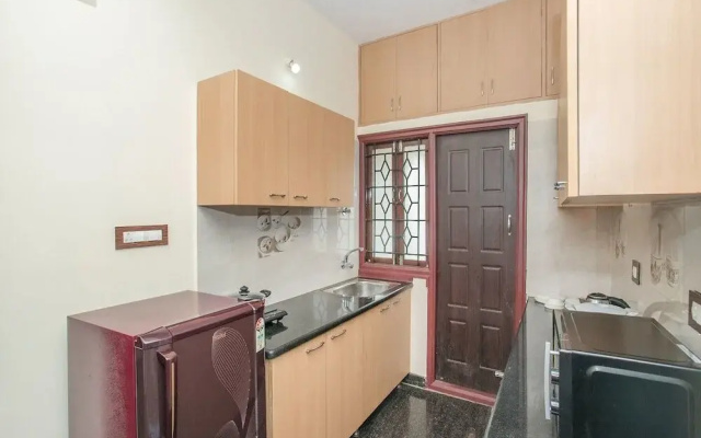 Delite Suites by OYO Rooms