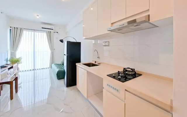 Scandinavian Urban 2Br At Sky House Bsd Apartment